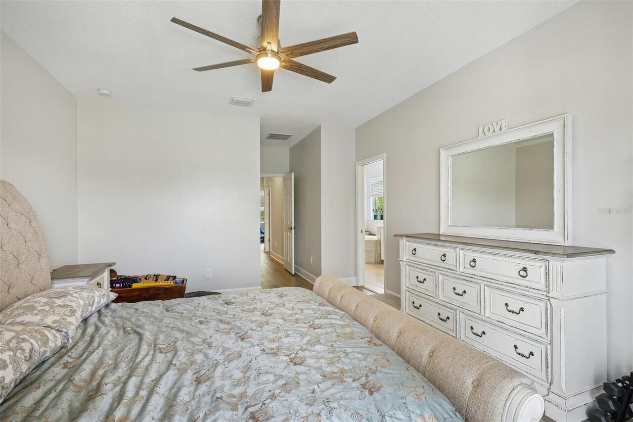 Listing Photo 37