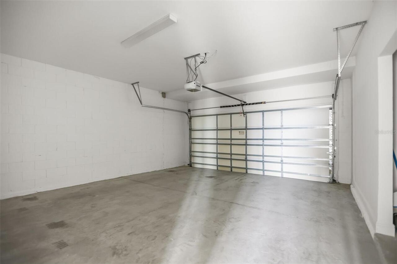 Listing Photo 34