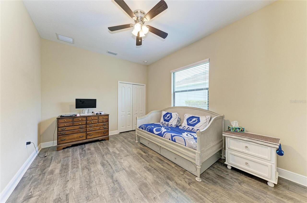 Listing Photo 37