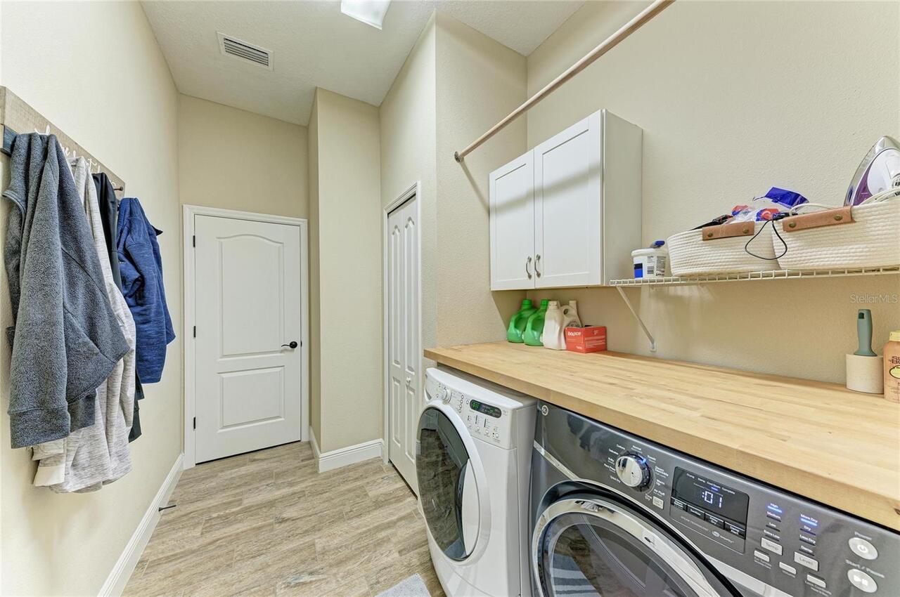 Listing Photo 42