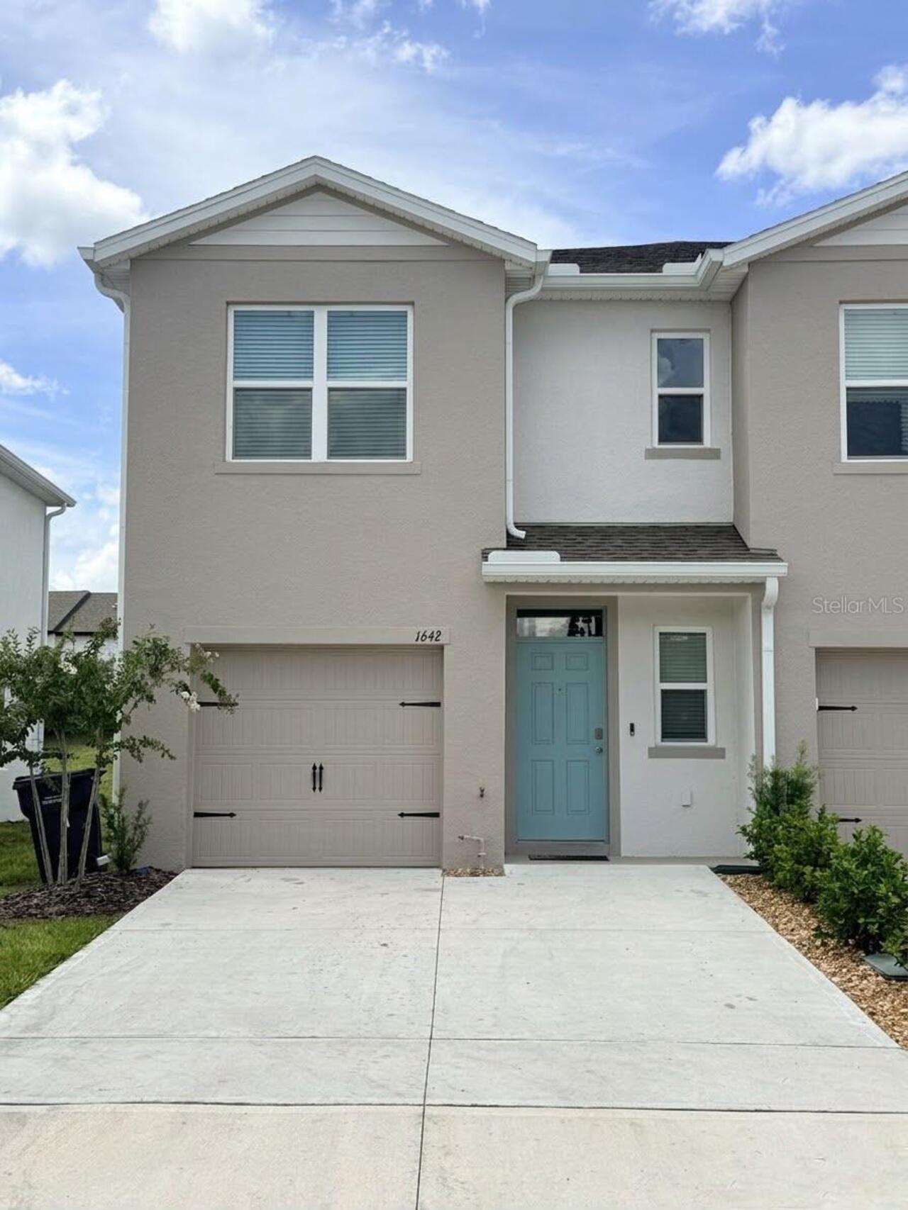 Listing Photo 1