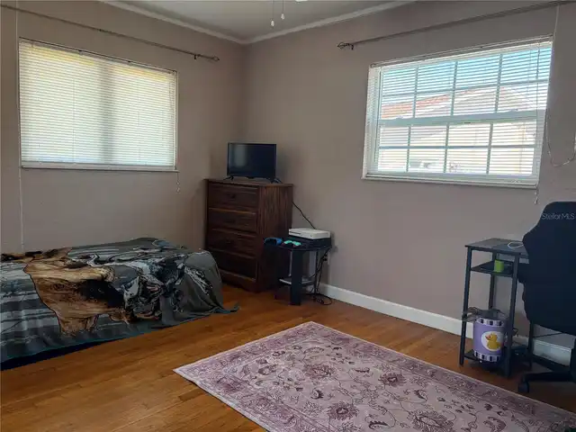 Listing Photo 16