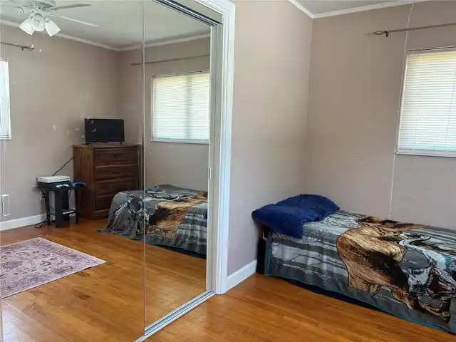 Listing Photo 17