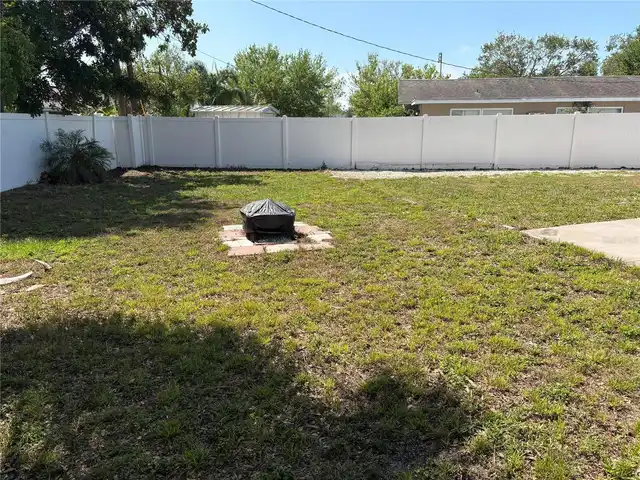 Listing Photo 24