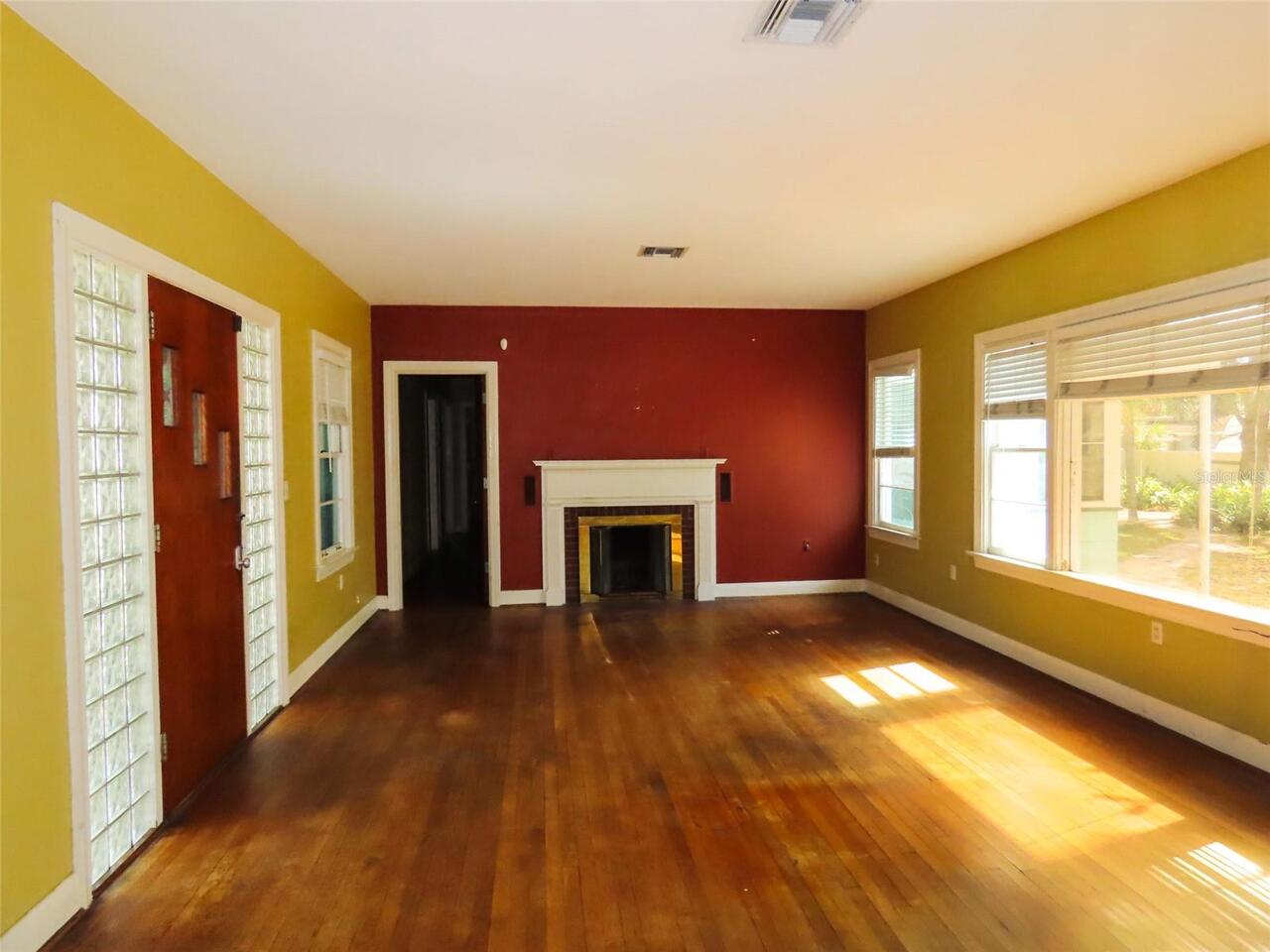 Listing Photo 34