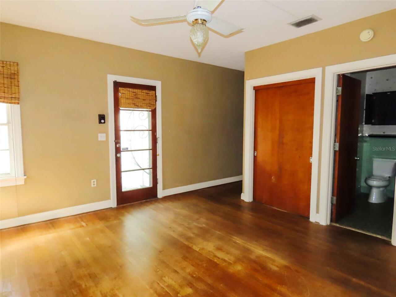 Listing Photo 37