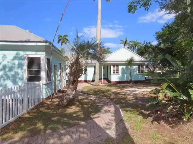 Listing Photo 14