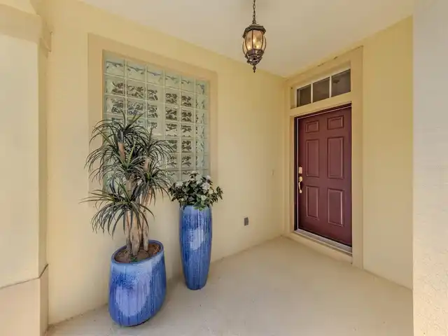 Listing Photo 7