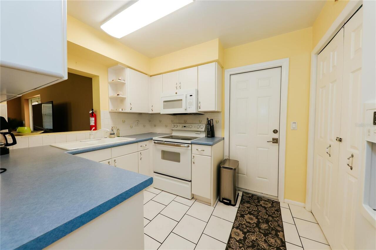 Listing Photo 14