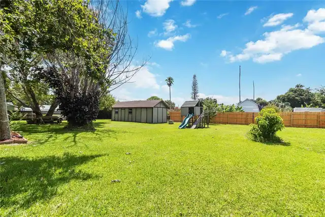 Listing Photo 33