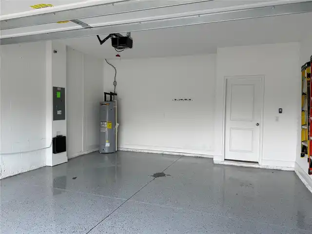Listing Photo 19