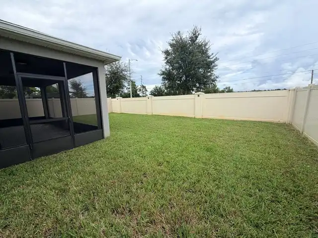 Listing Photo 17