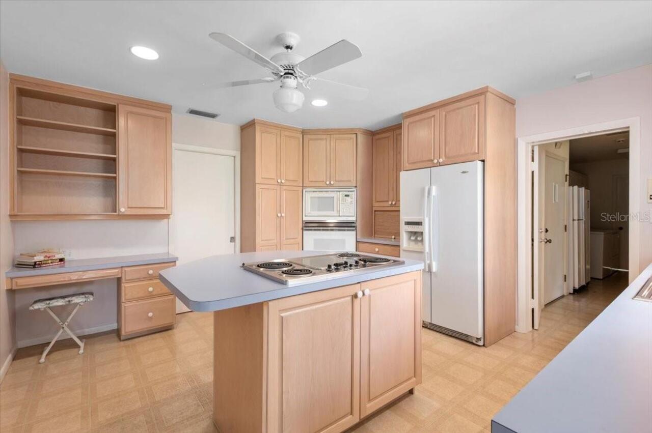 Listing Photo 19