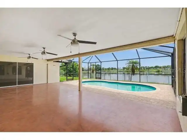 Listing Photo 22
