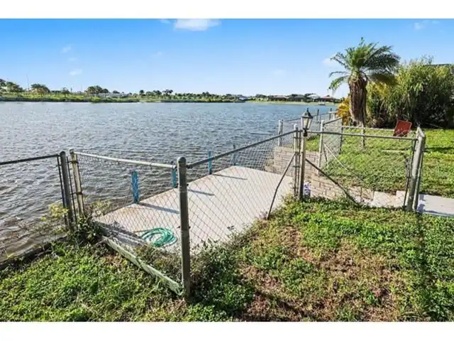 Listing Photo 25