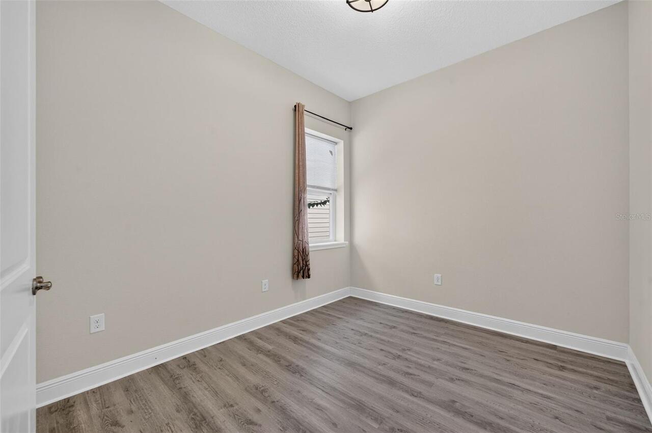 Listing Photo 29