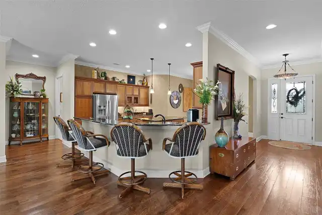 Listing Photo 19