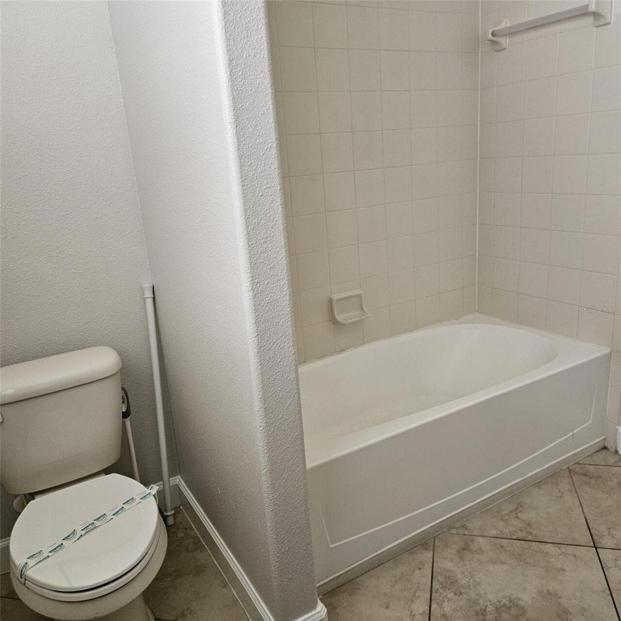 Listing Photo 16