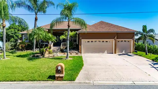 Listing Photo 8