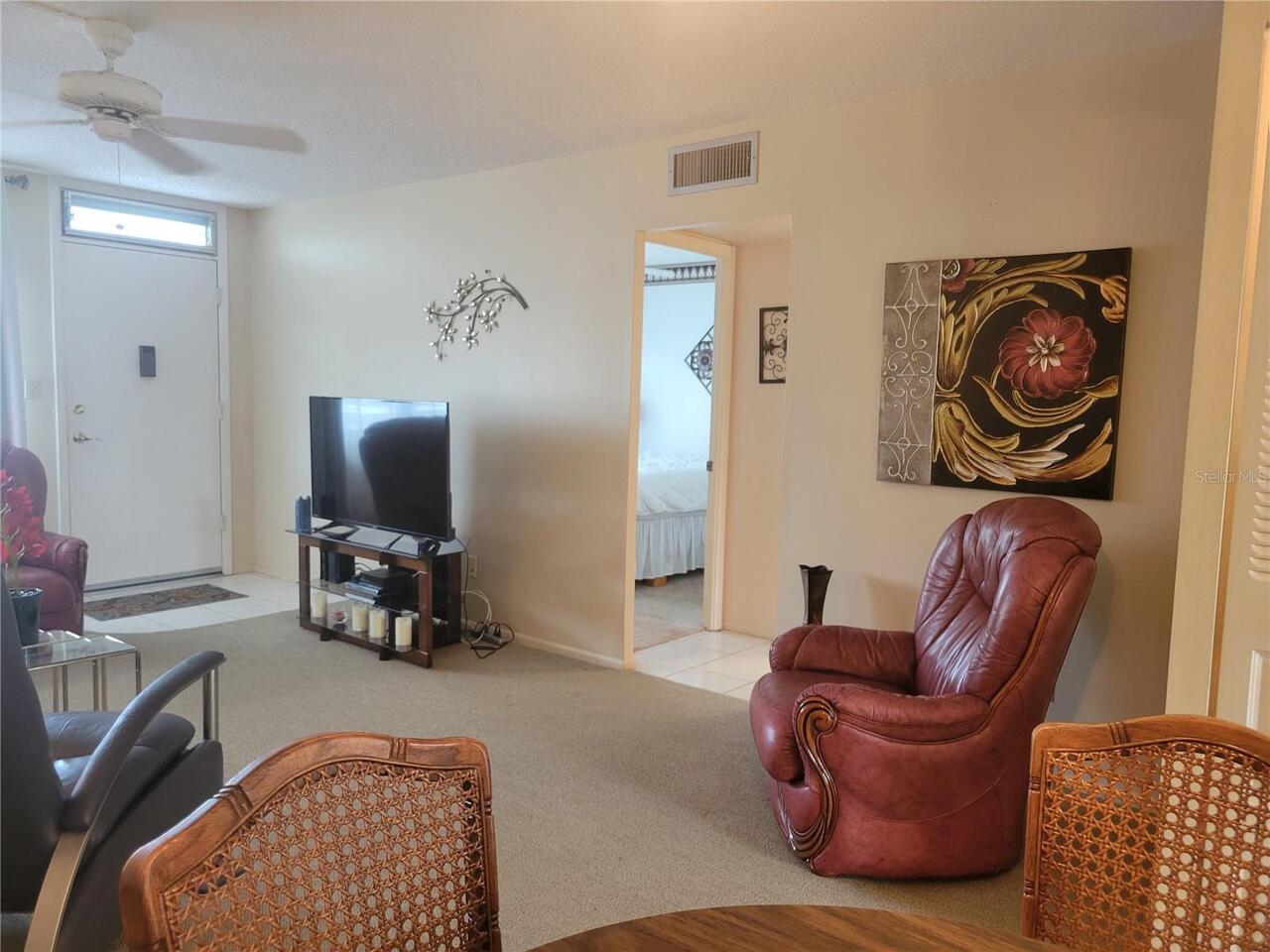 Listing Photo 9