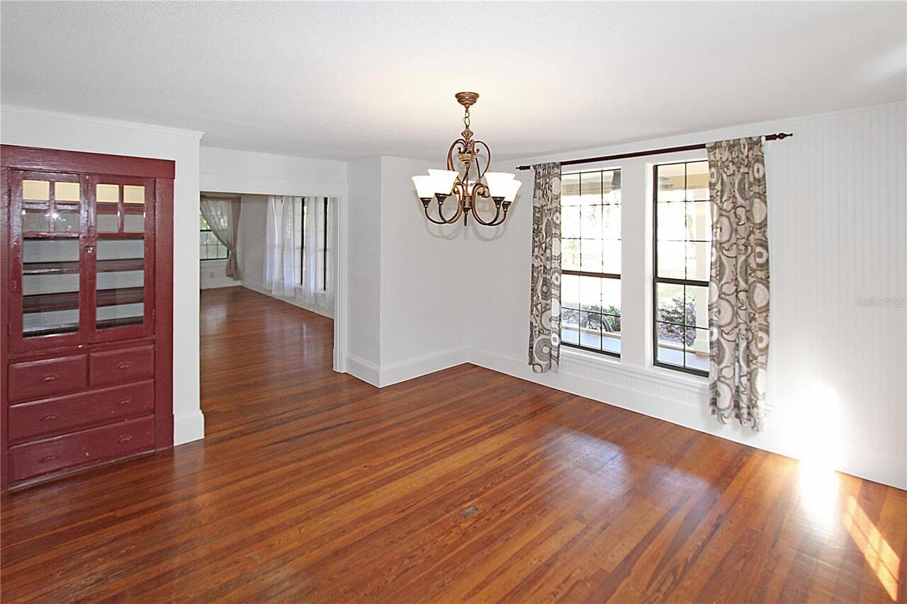 Listing Photo 16
