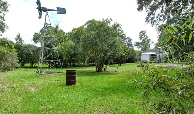 Listing Photo 32