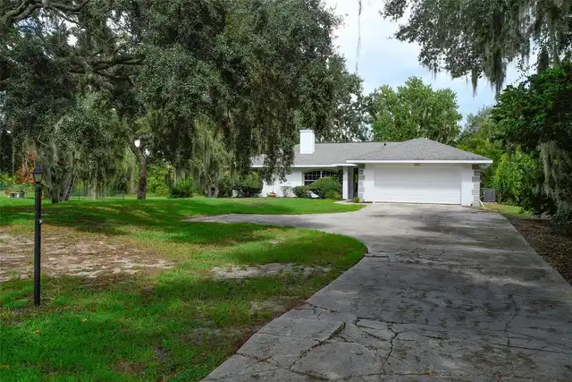 Listing Photo 38