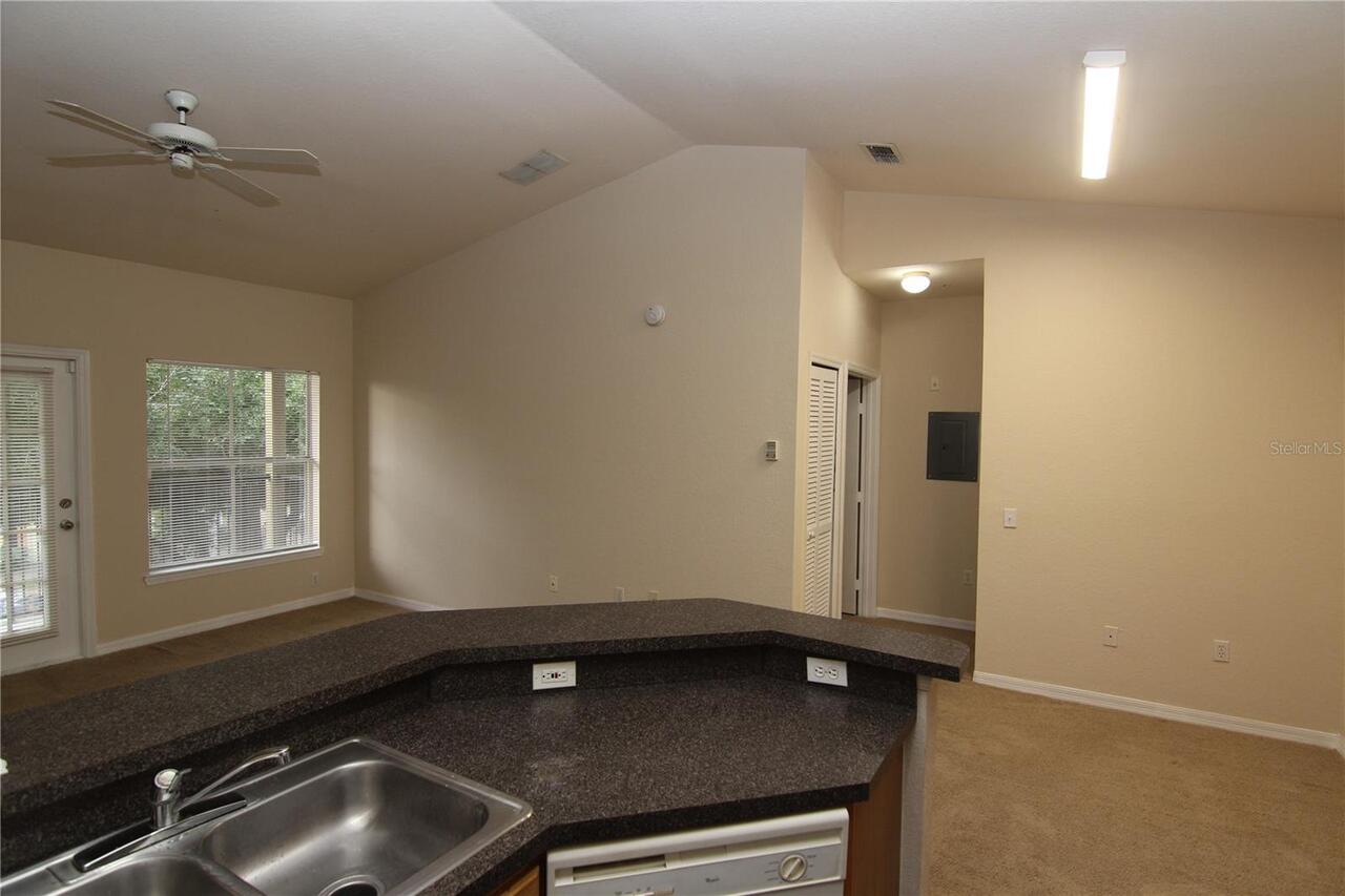 Listing Photo 7