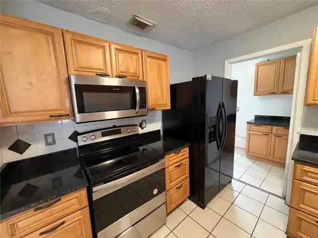 Listing Photo 13