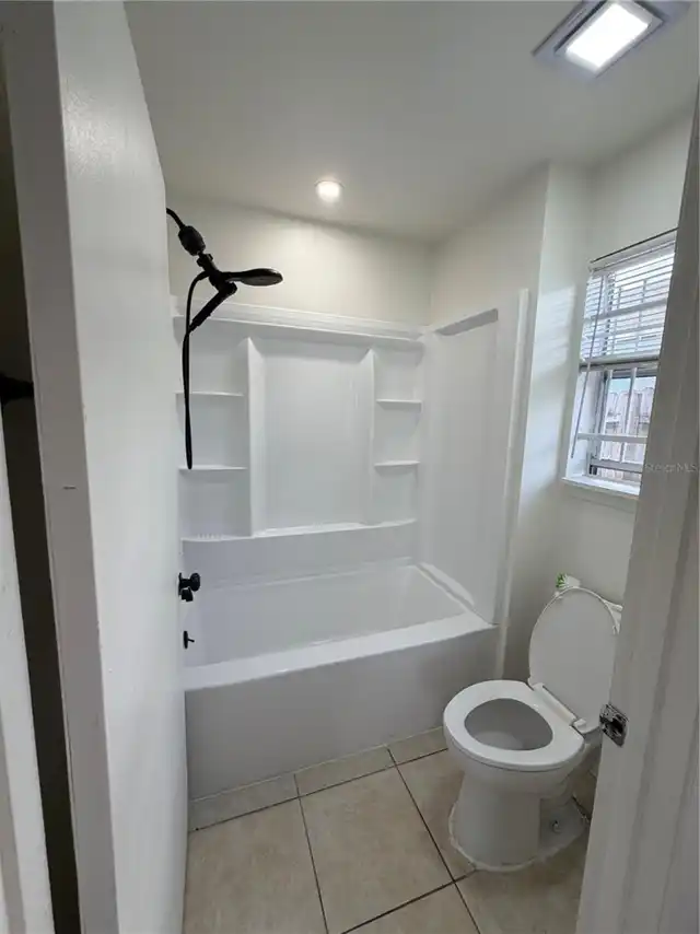 Listing Photo 21