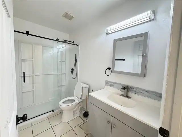 Listing Photo 24