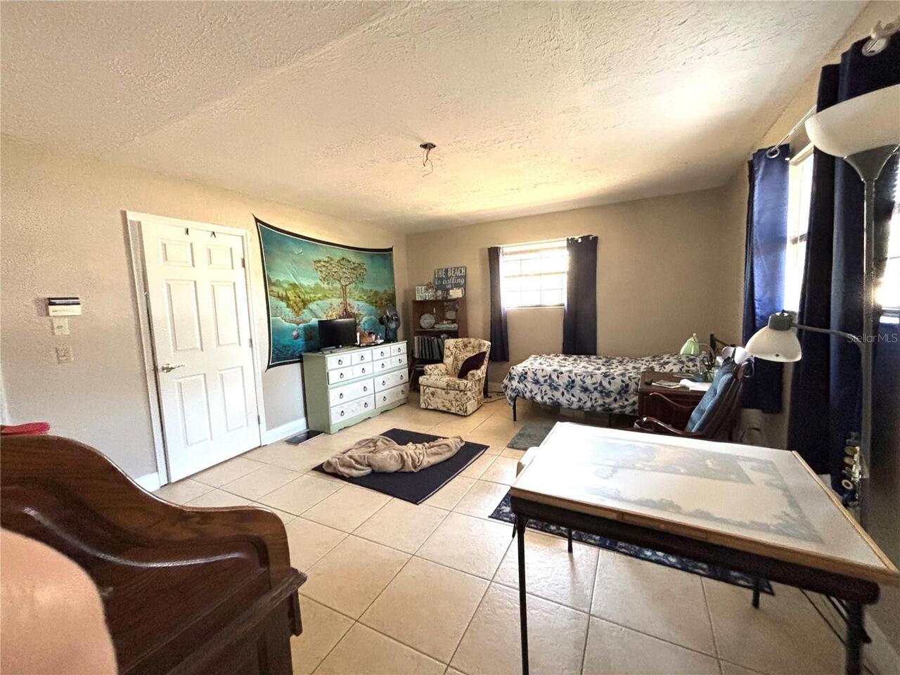 Listing Photo 7