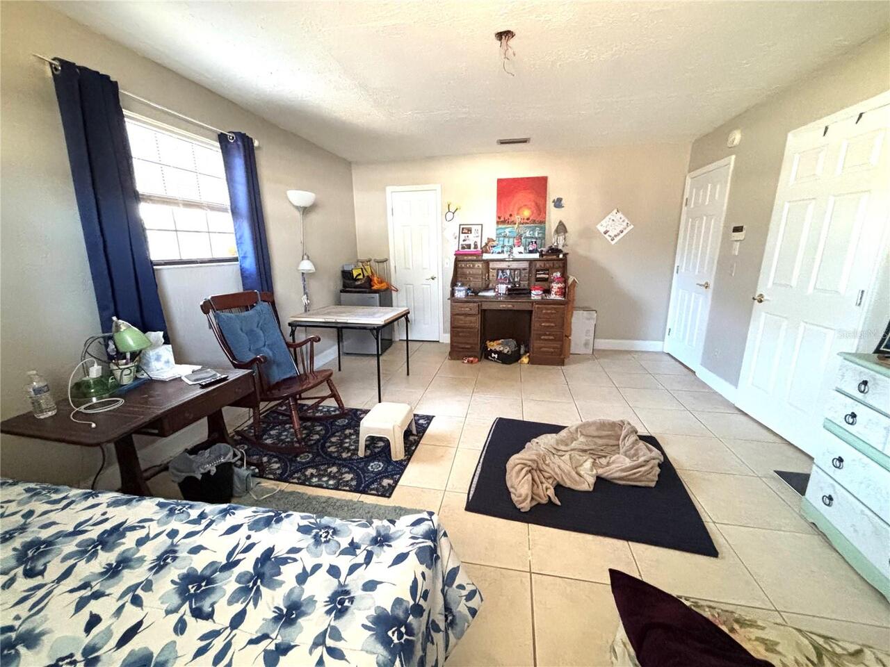Listing Photo 8