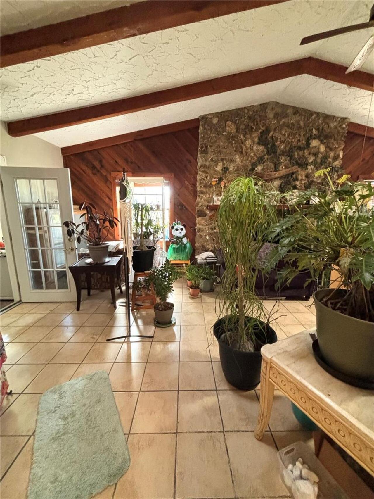 Listing Photo 20