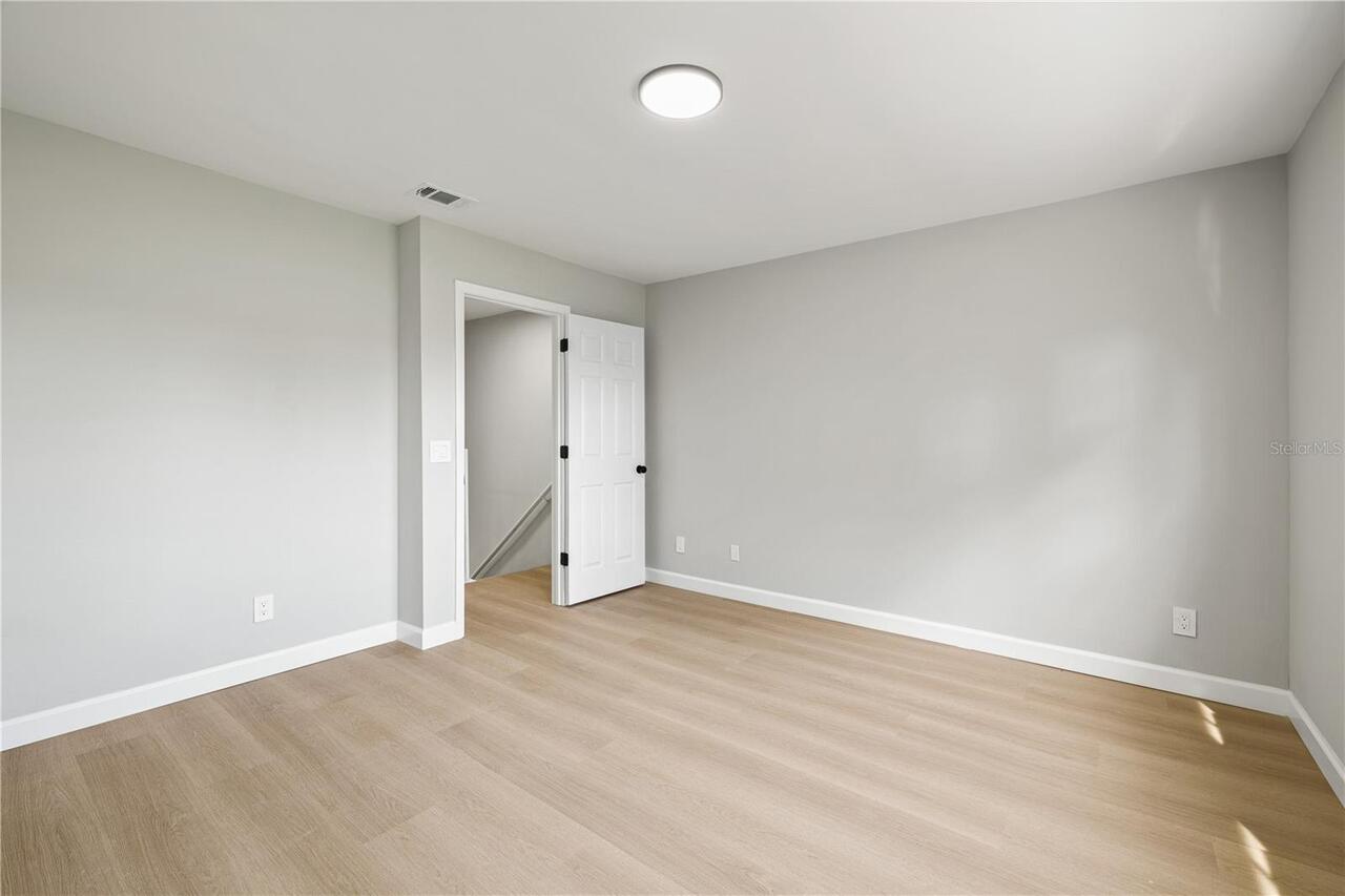 Listing Photo 26
