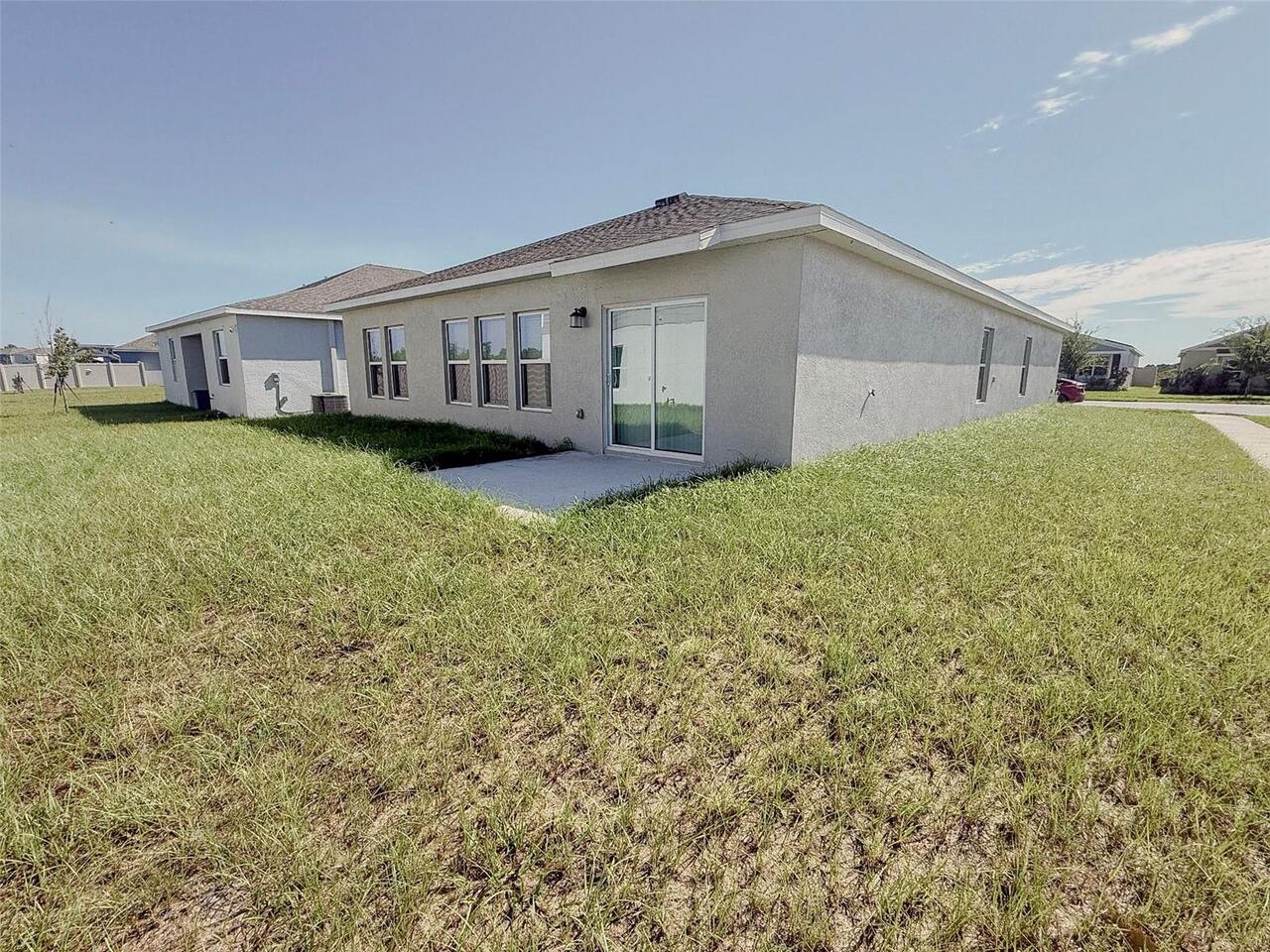 Listing Photo 6