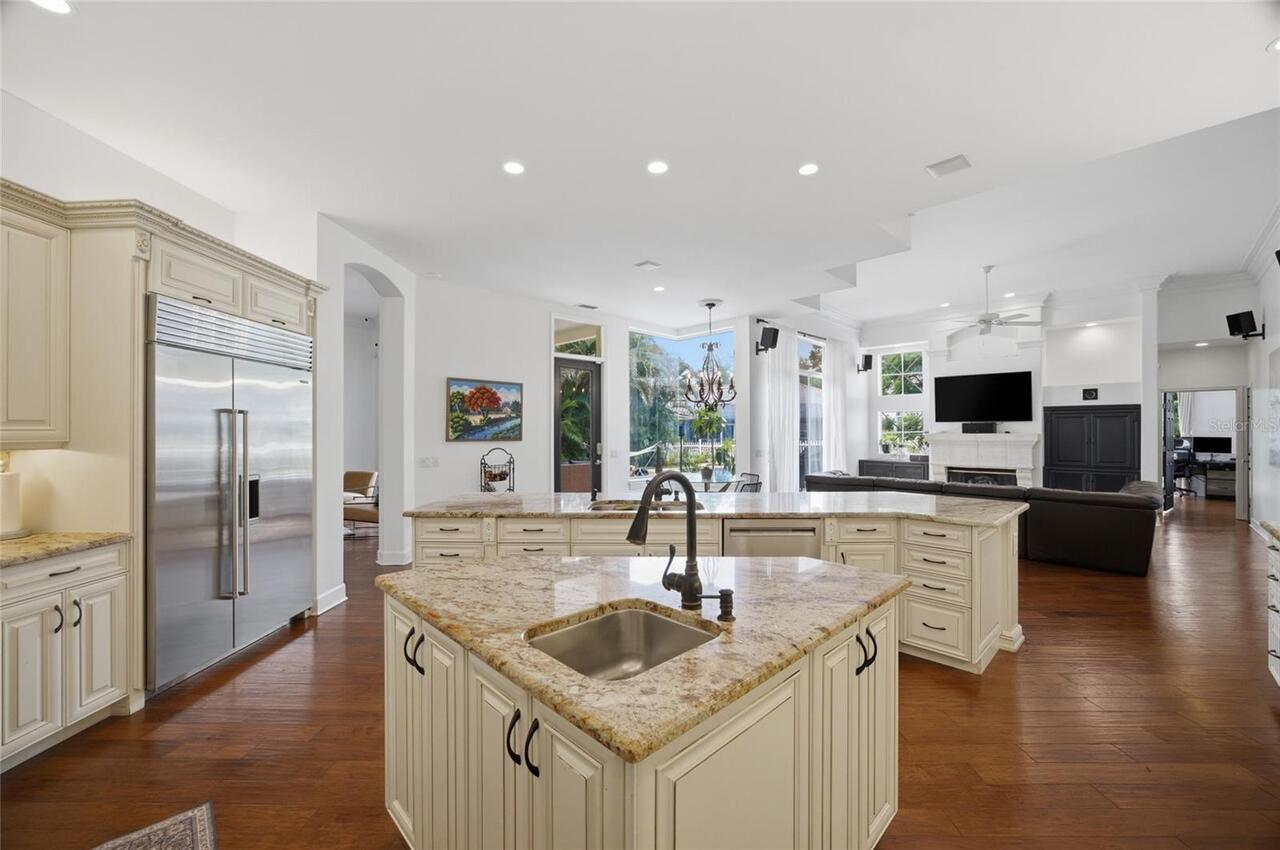 Listing Photo 11