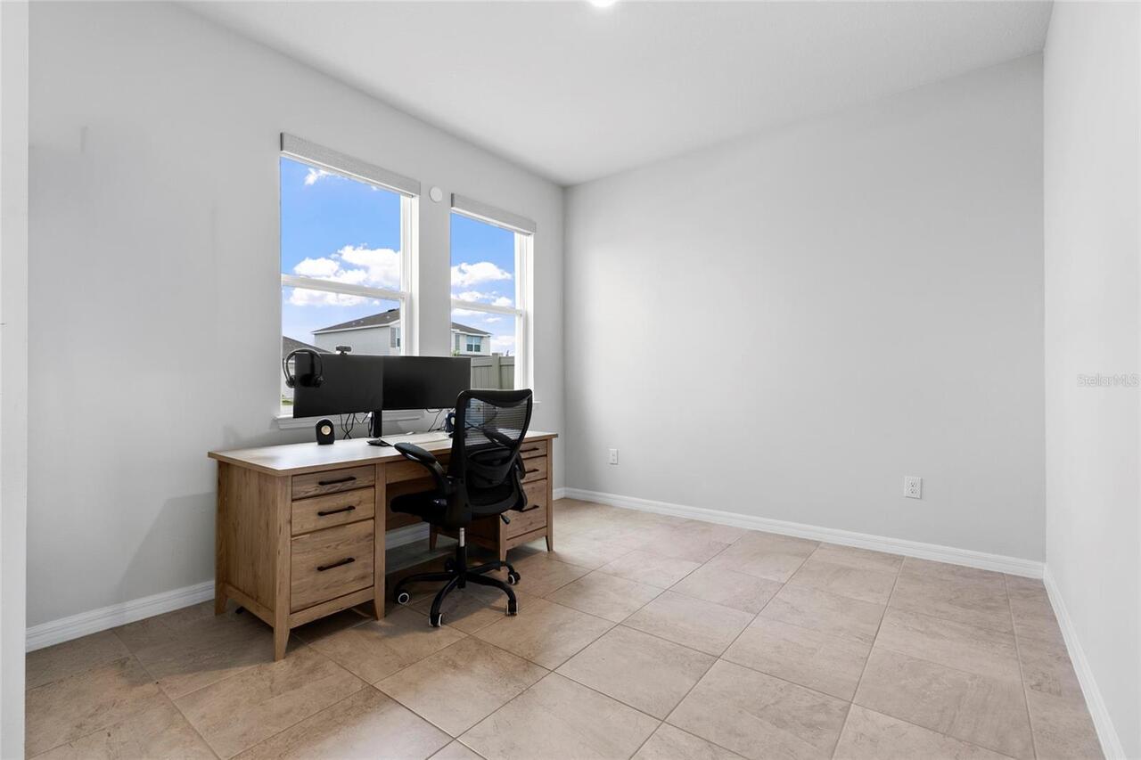 Listing Photo 16