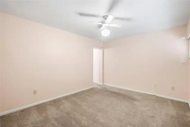 Listing Photo 26