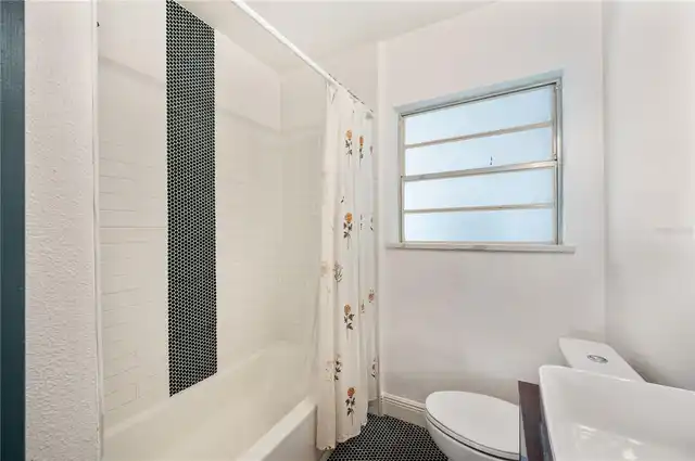 Listing Photo 38