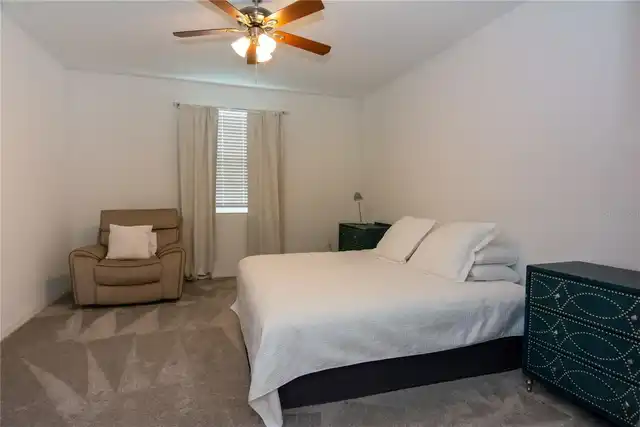 Listing Photo 28