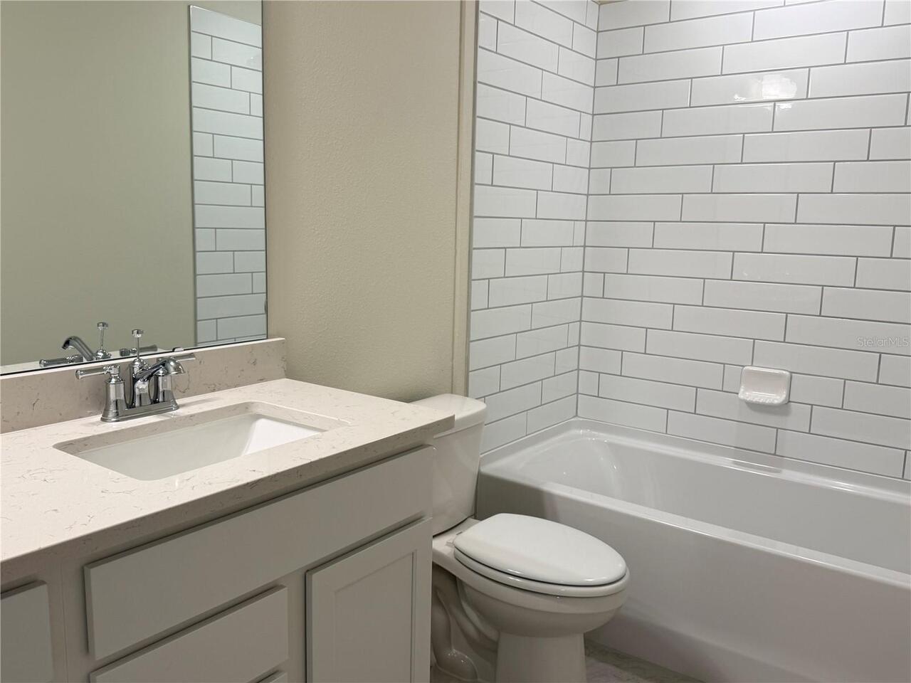 Listing Photo 19