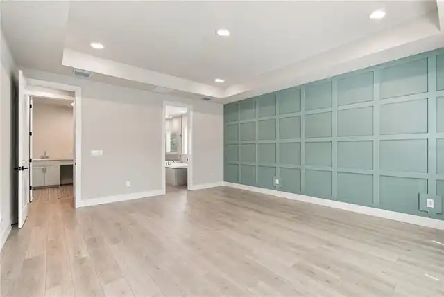 Listing Photo 20