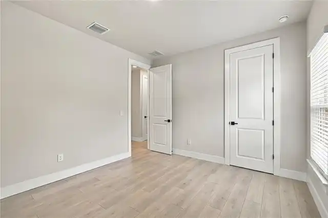 Listing Photo 29