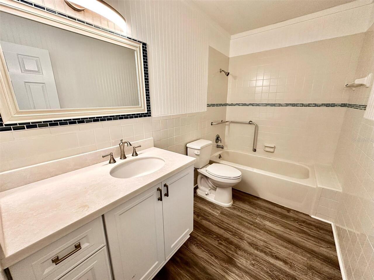 Listing Photo 25