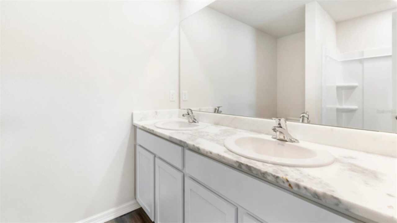 Listing Photo 20