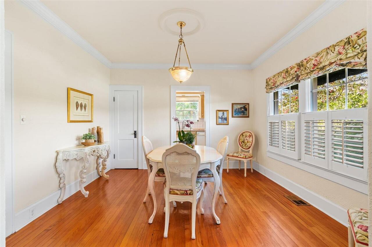 Listing Photo 10