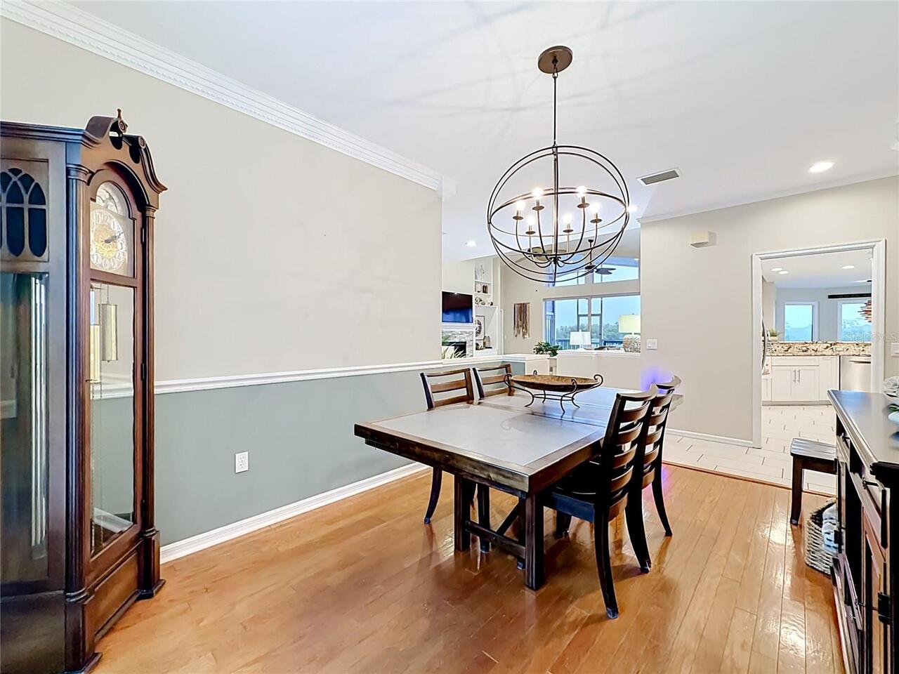 Listing Photo 17