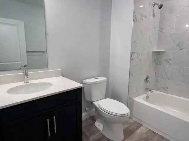 Listing Photo 6