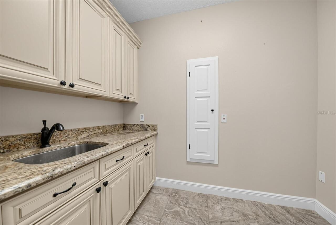 Listing Photo 37